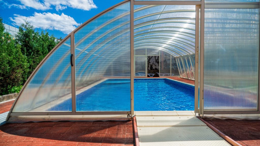 Comment choisir votre abri de piscine ?